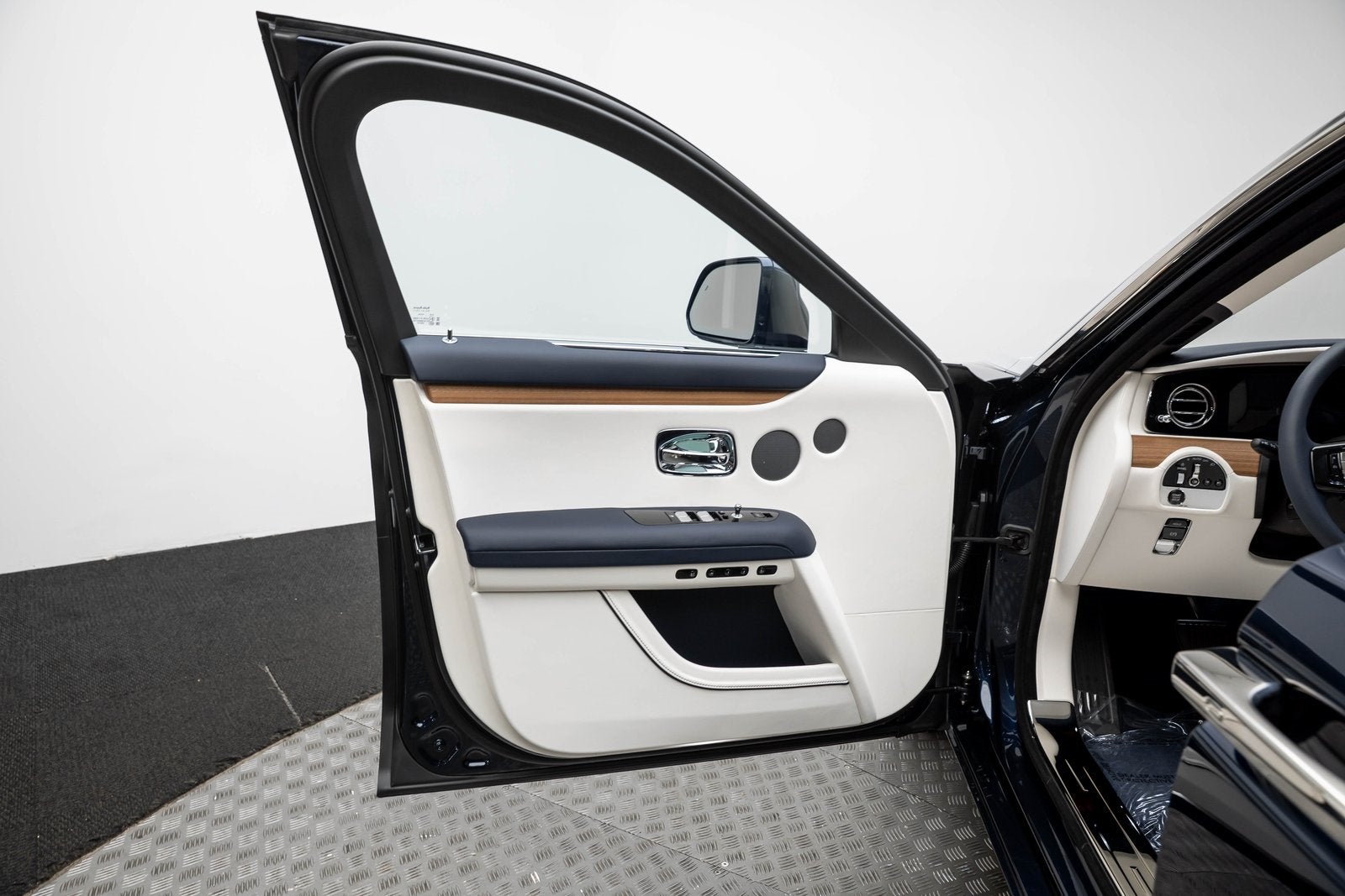 2026 Rolls-Royce Ghost 