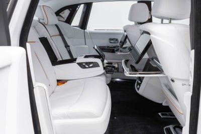 2027 Rolls-Royce Phantom 