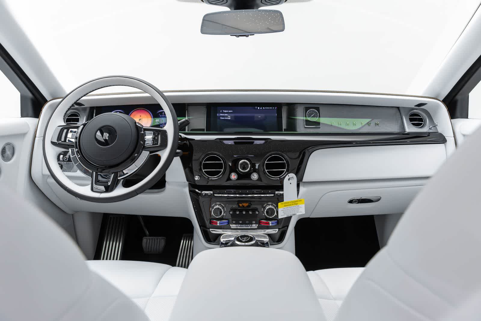 2027 Rolls-Royce Phantom 