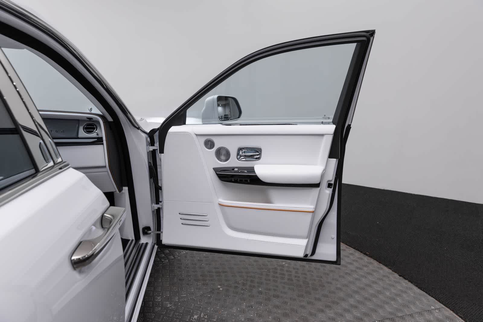 2027 Rolls-Royce Phantom 