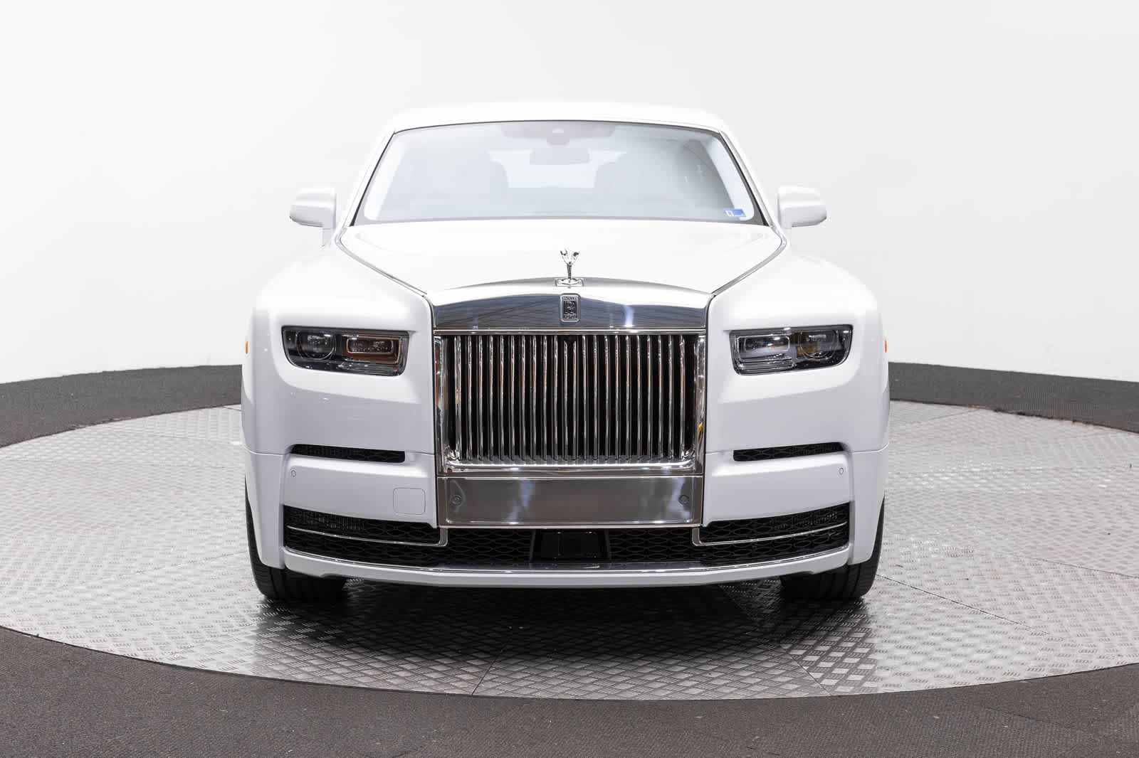 2027 Rolls-Royce Phantom 