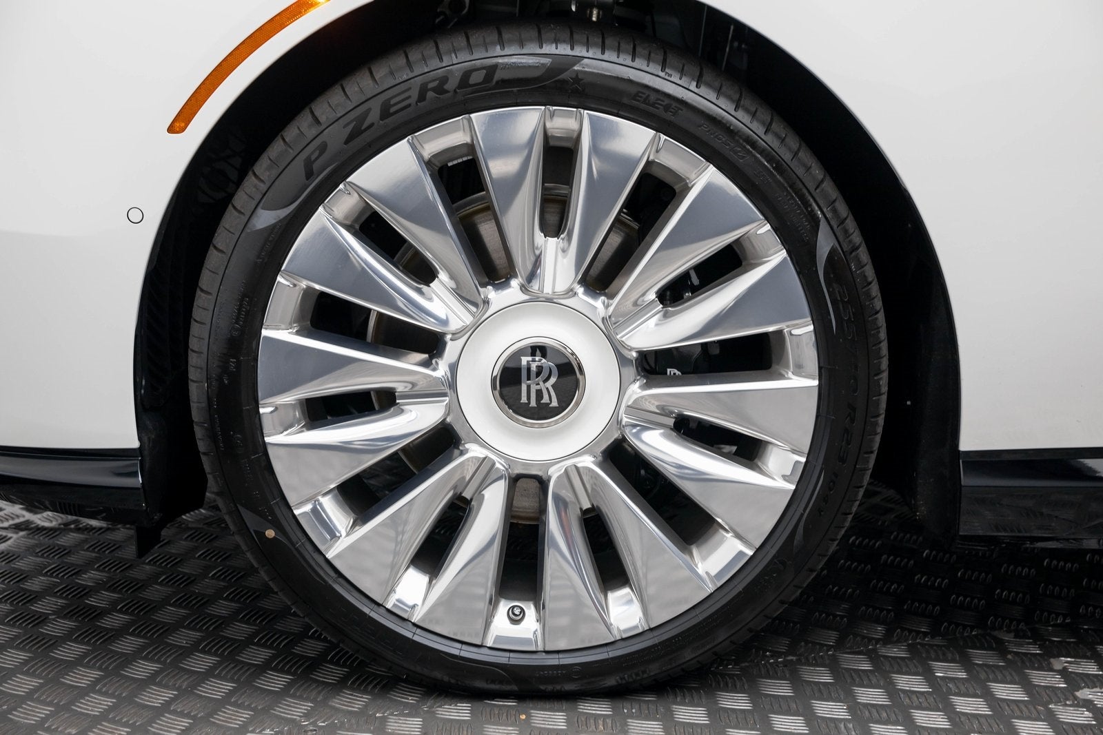 2026 Rolls-Royce Spectre 