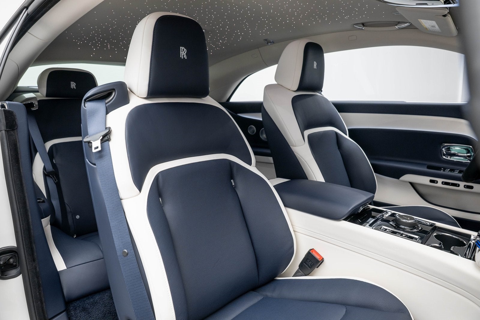 2026 Rolls-Royce Spectre 