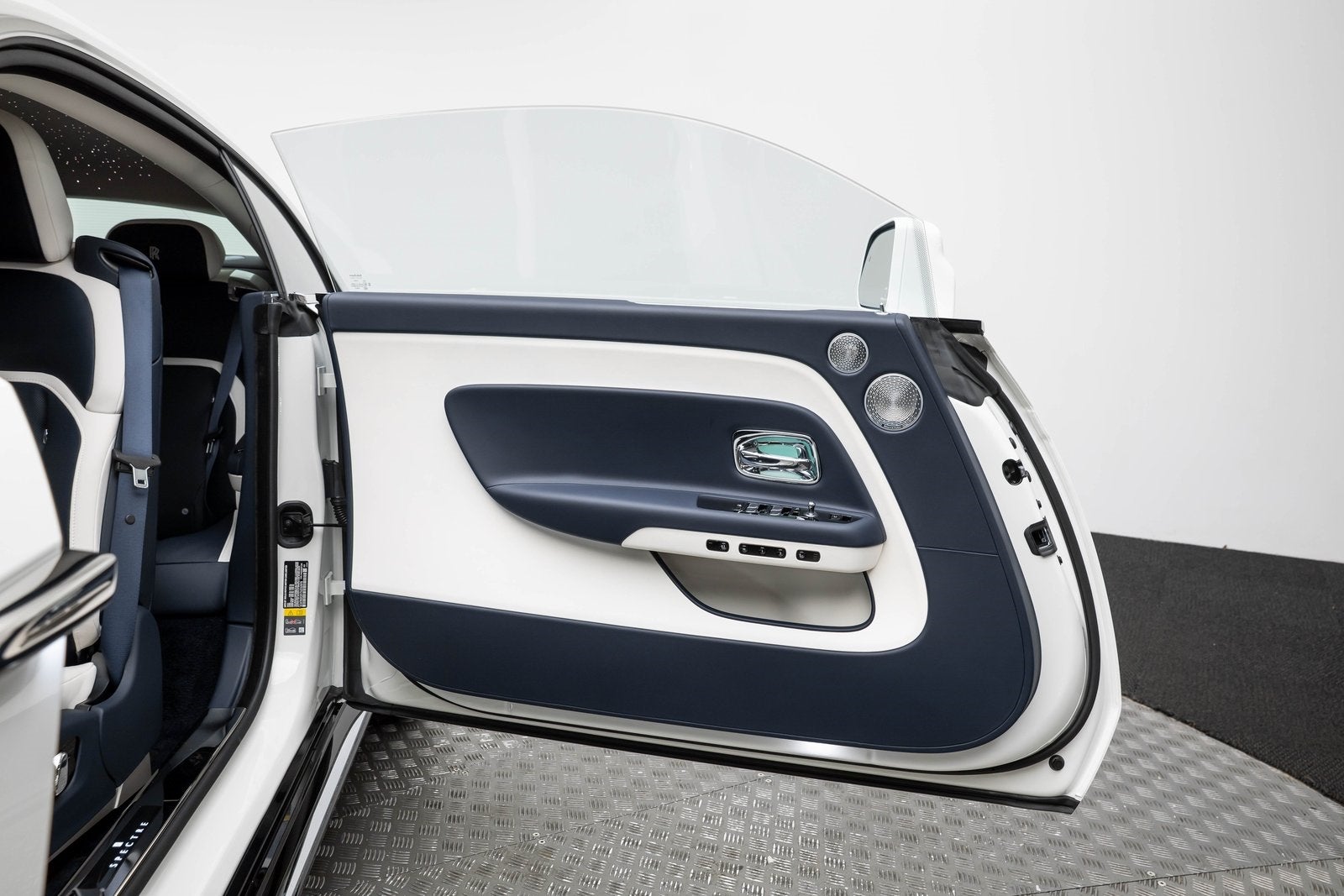 2026 Rolls-Royce Spectre 