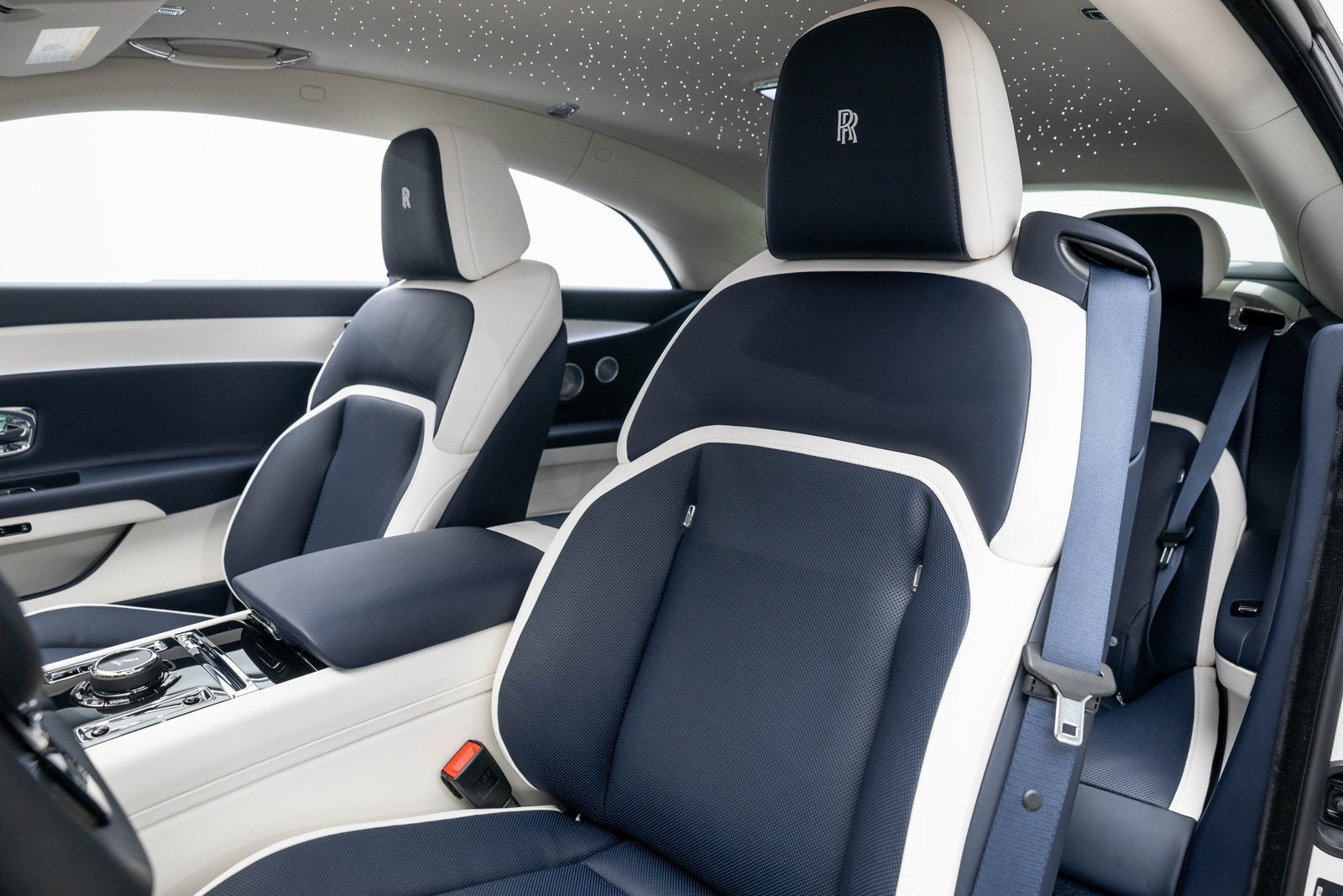 2026 Rolls-Royce Spectre 