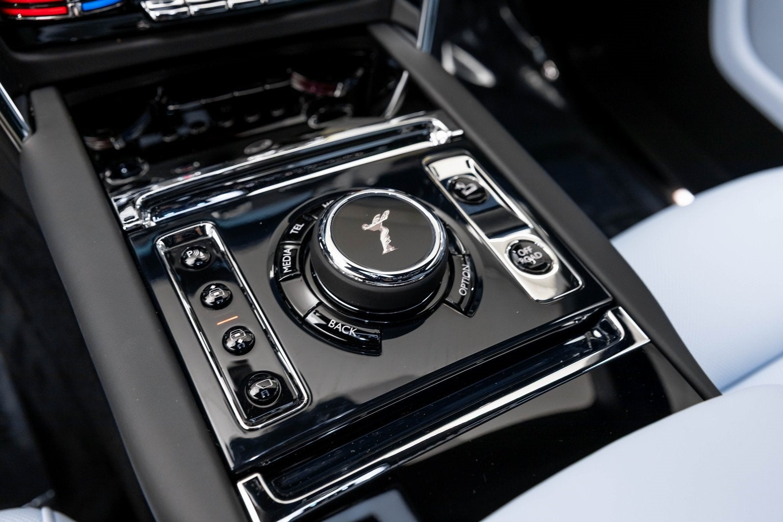 2026 Rolls-Royce Cullinan 