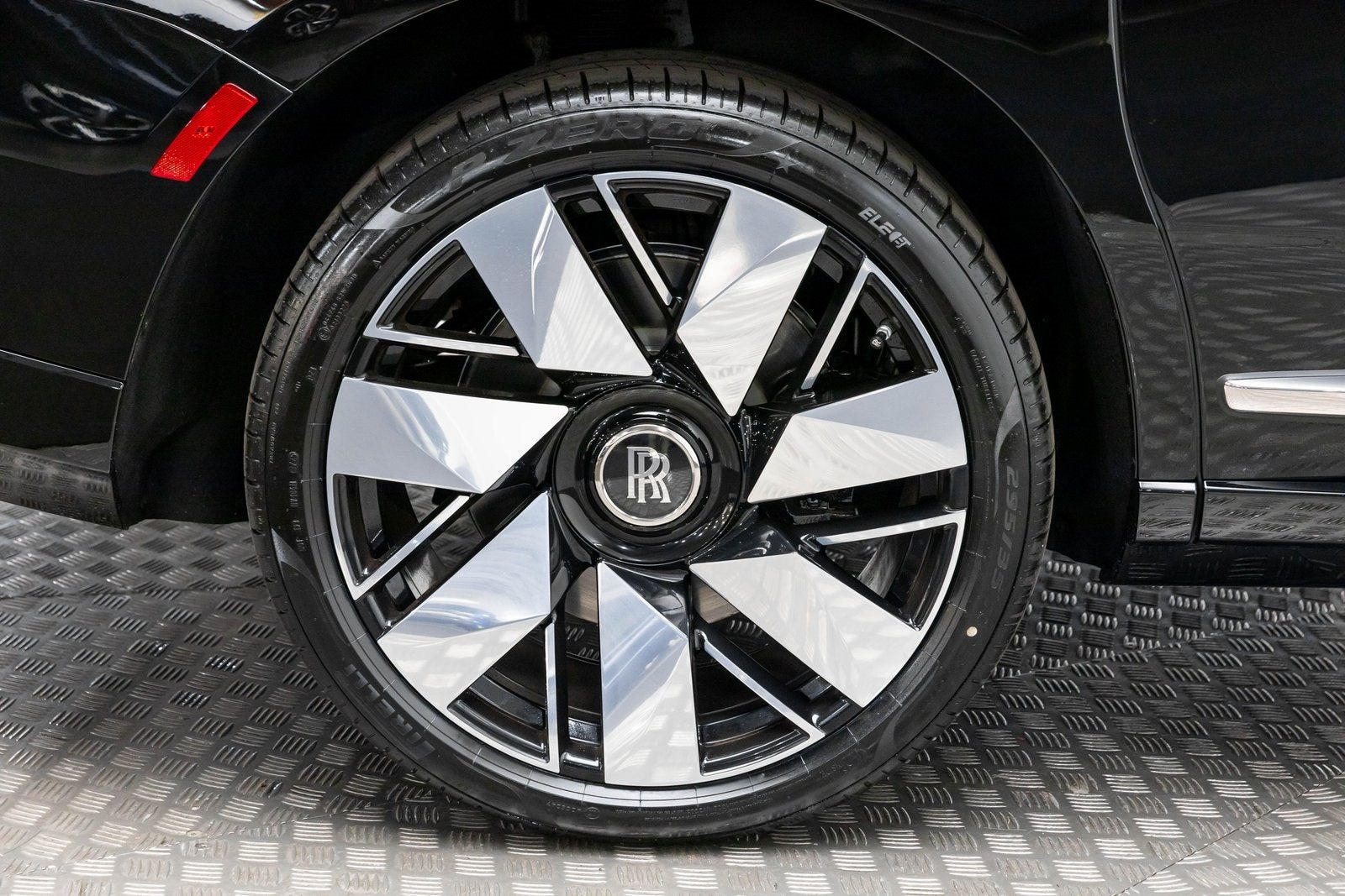 2026 Rolls-Royce Cullinan 