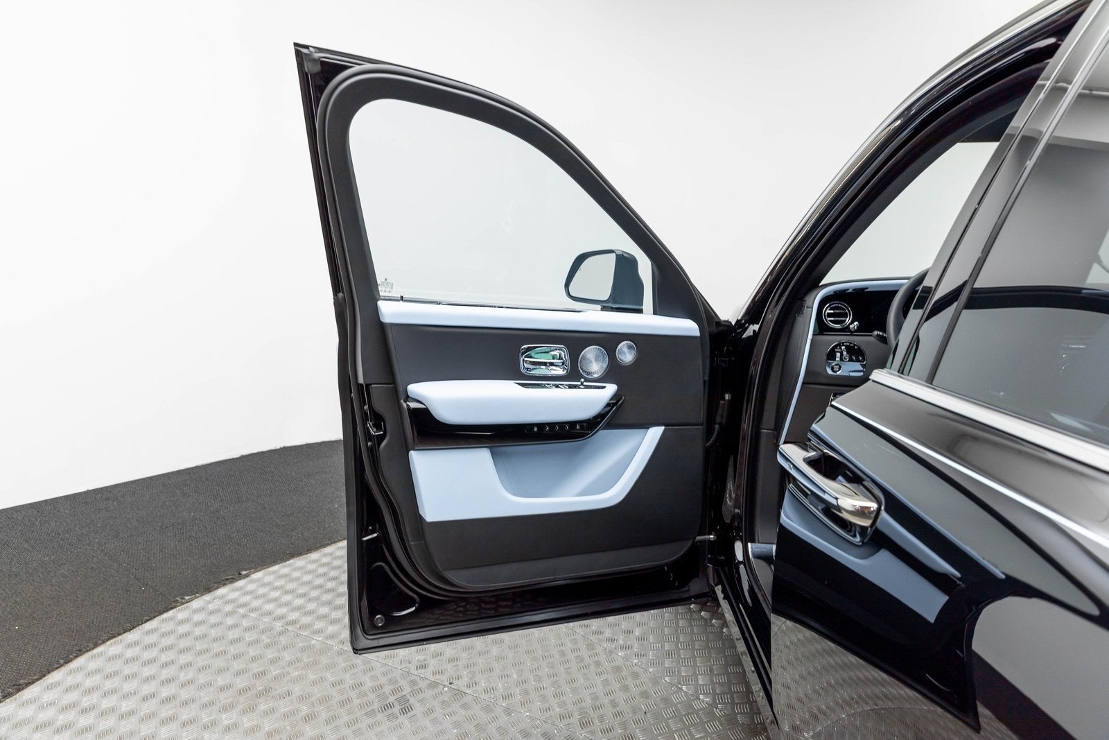 2026 Rolls-Royce Cullinan 