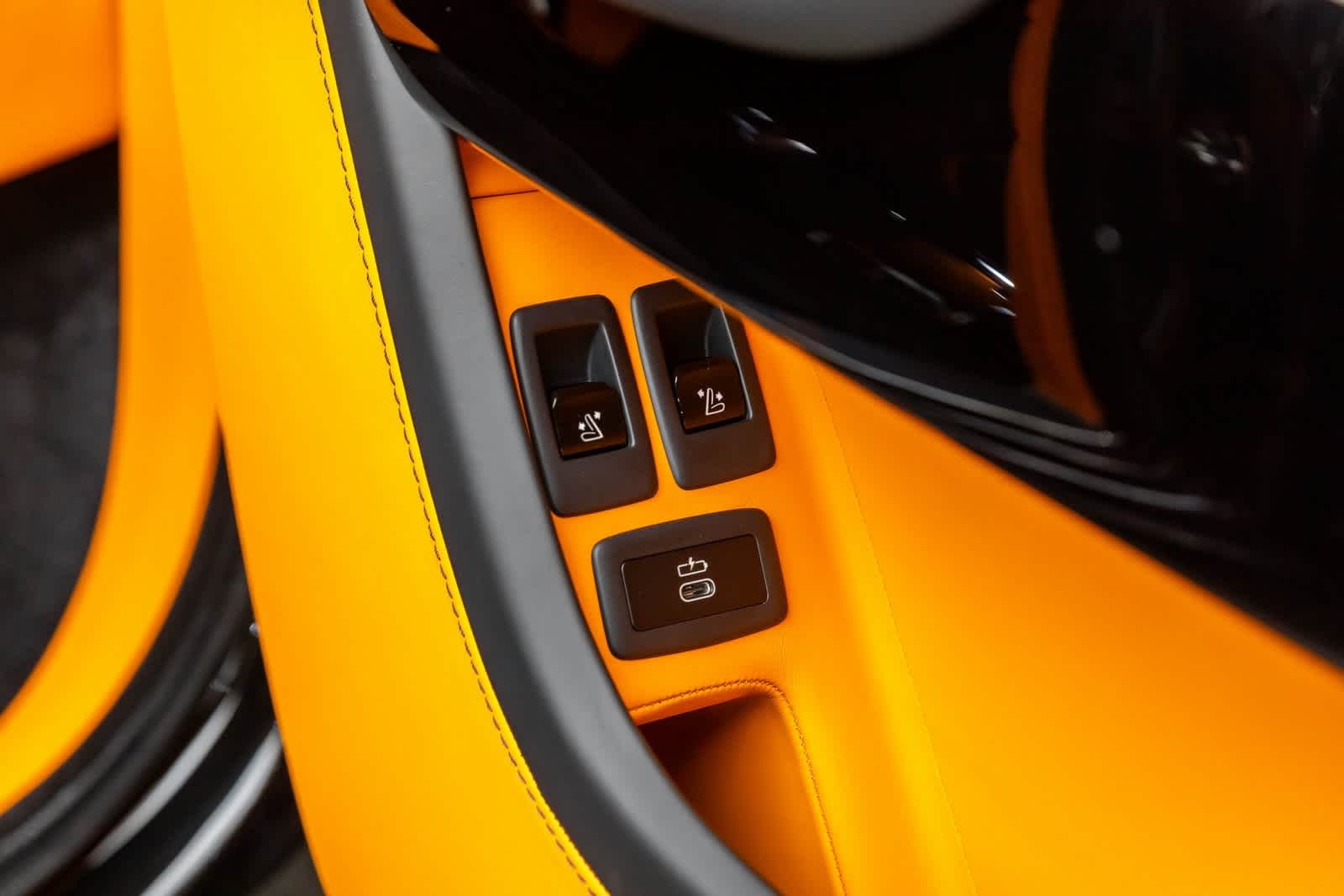 2026 Rolls-Royce Cullinan 