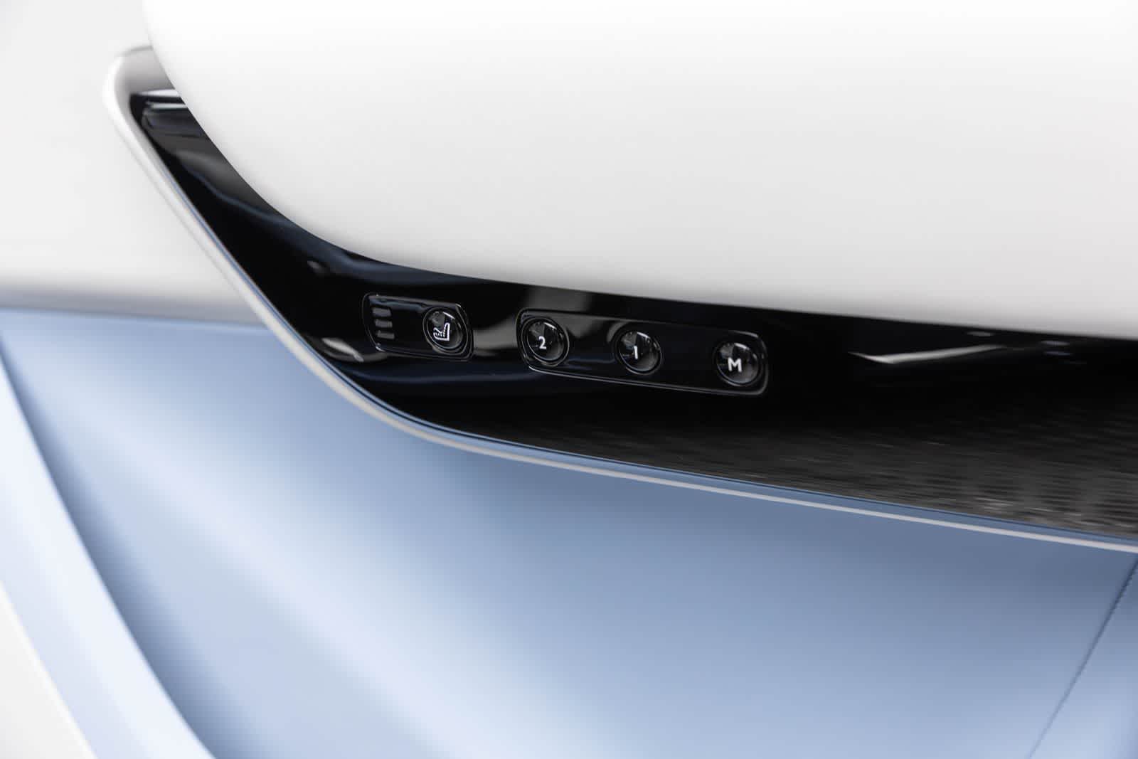 2027 Rolls-Royce Cullinan 