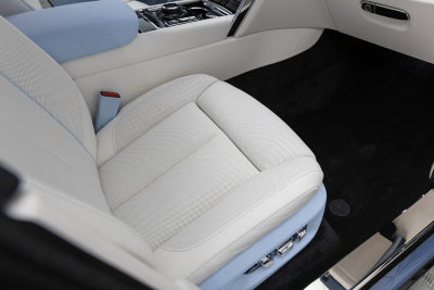 2027 Rolls-Royce Cullinan 