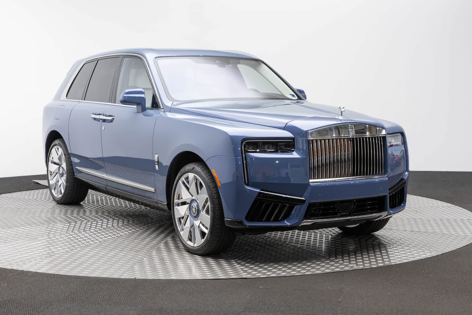 2027 Rolls-Royce Cullinan 