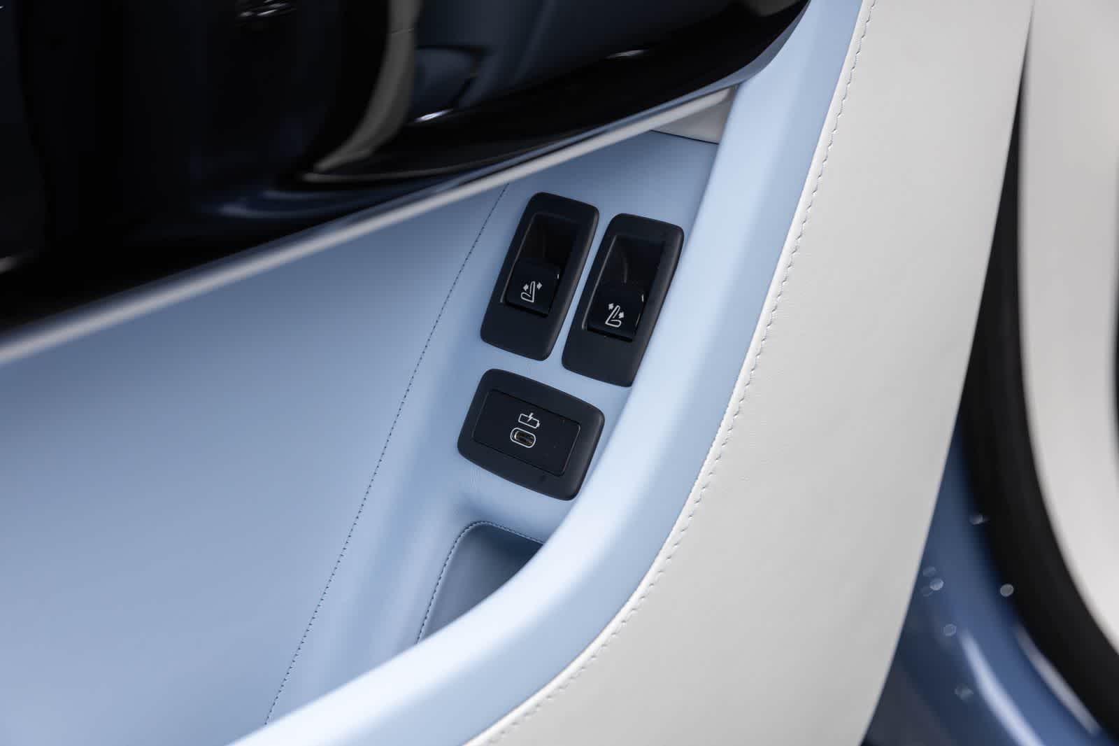2027 Rolls-Royce Cullinan 