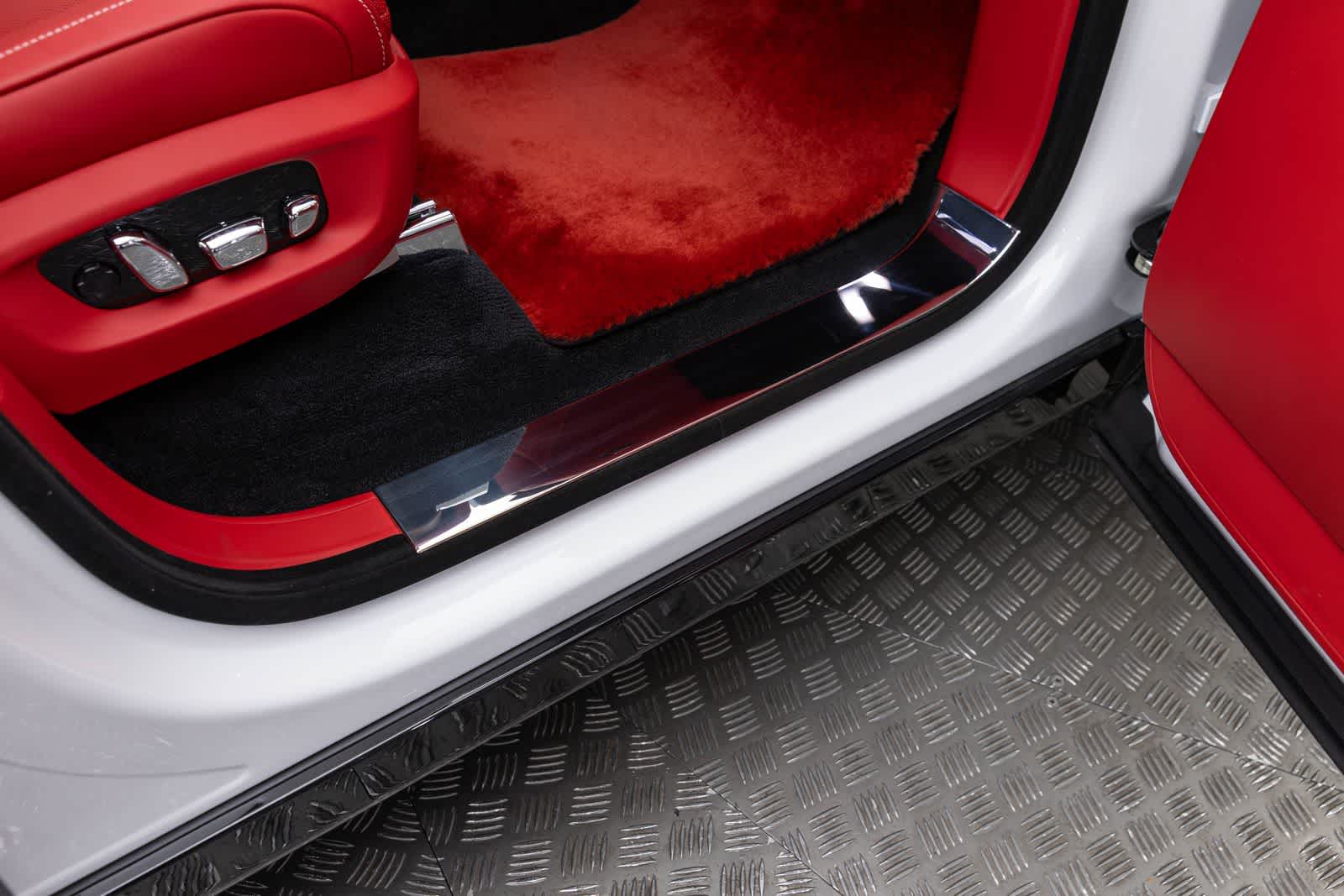 2027 Rolls-Royce Cullinan 