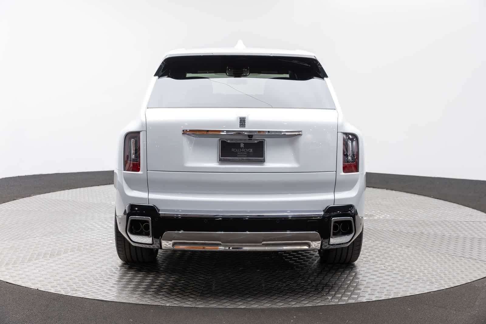2027 Rolls-Royce Cullinan 