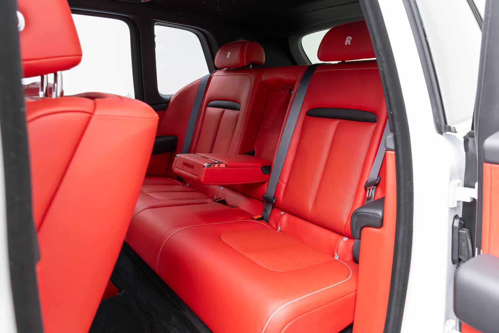 2027 Rolls-Royce Cullinan 