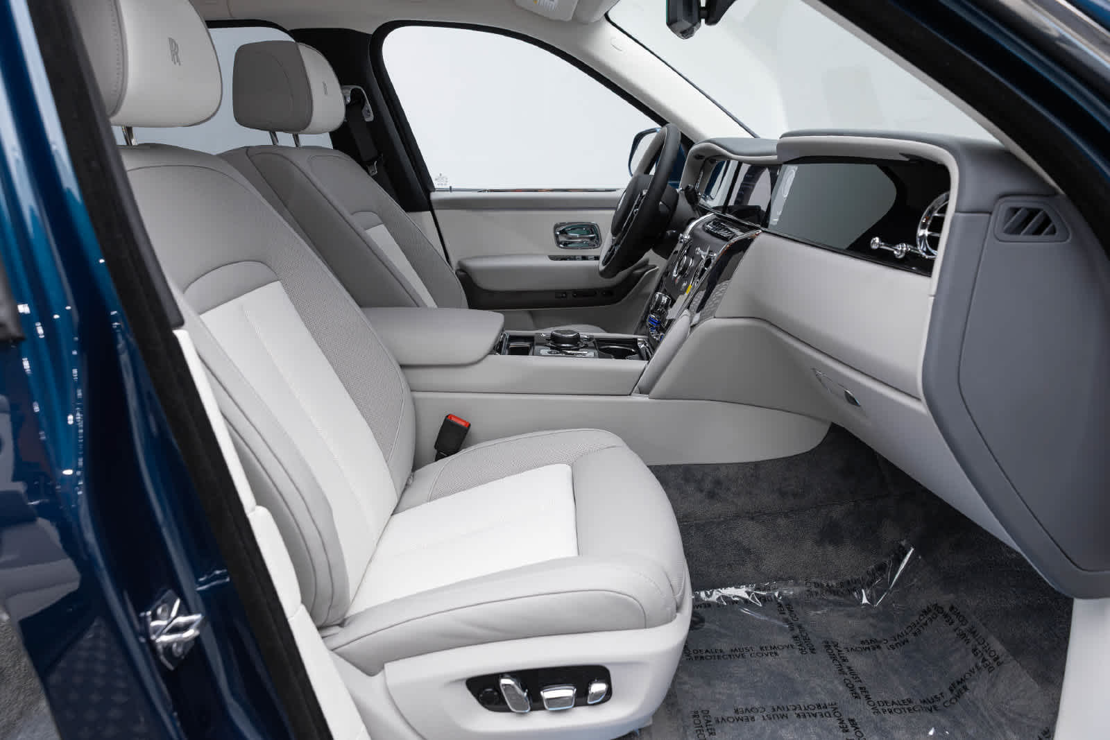 2027 Rolls-Royce Cullinan 