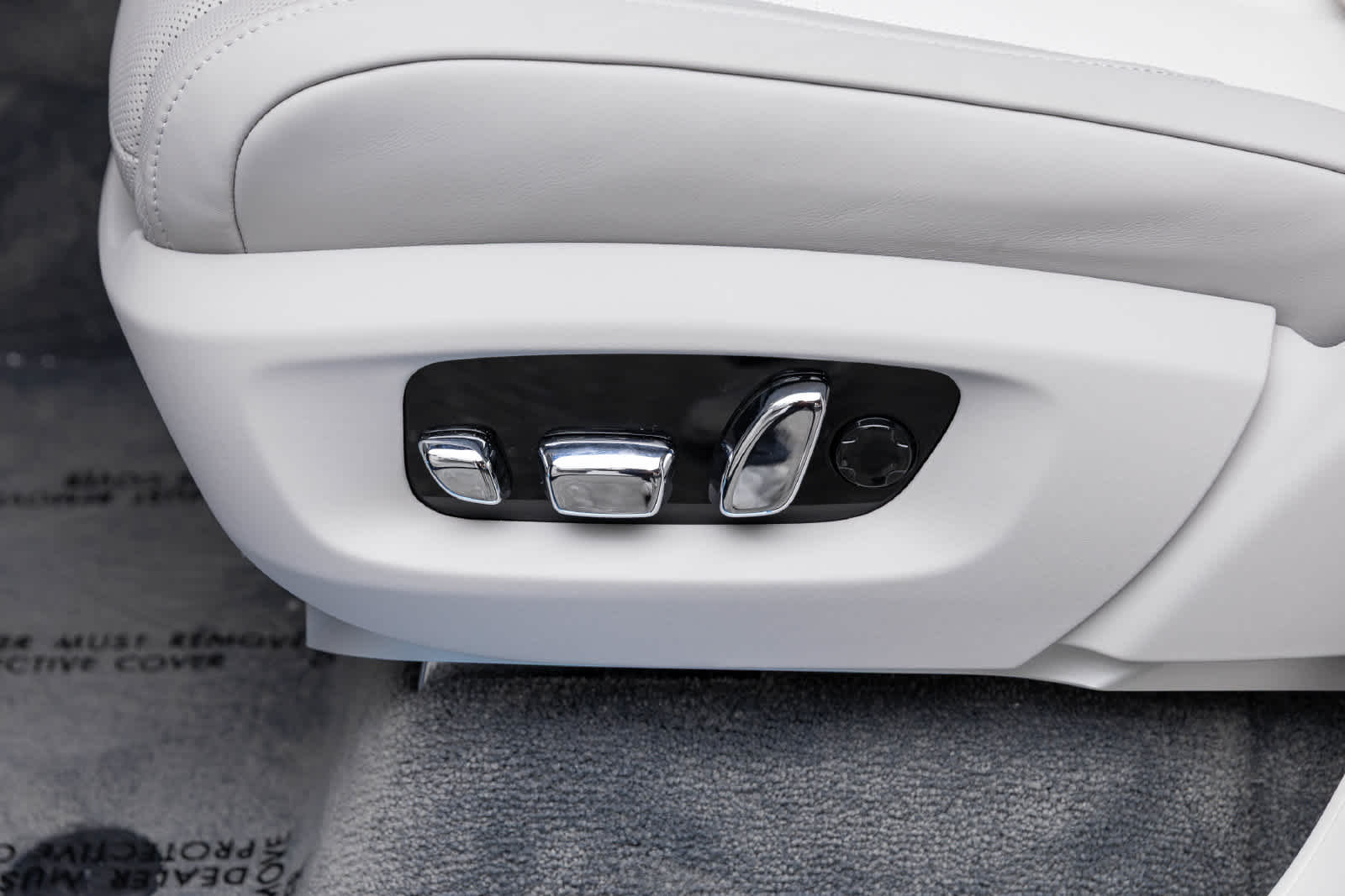 2027 Rolls-Royce Cullinan 