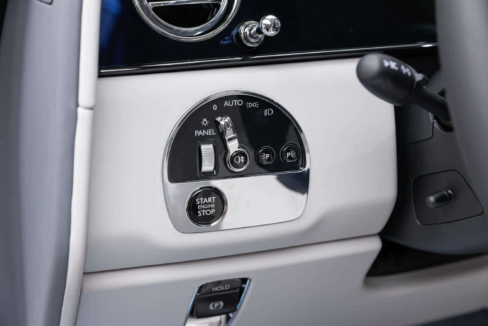 2027 Rolls-Royce Cullinan 