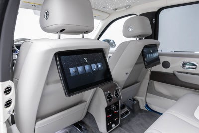 2027 Rolls-Royce Cullinan 