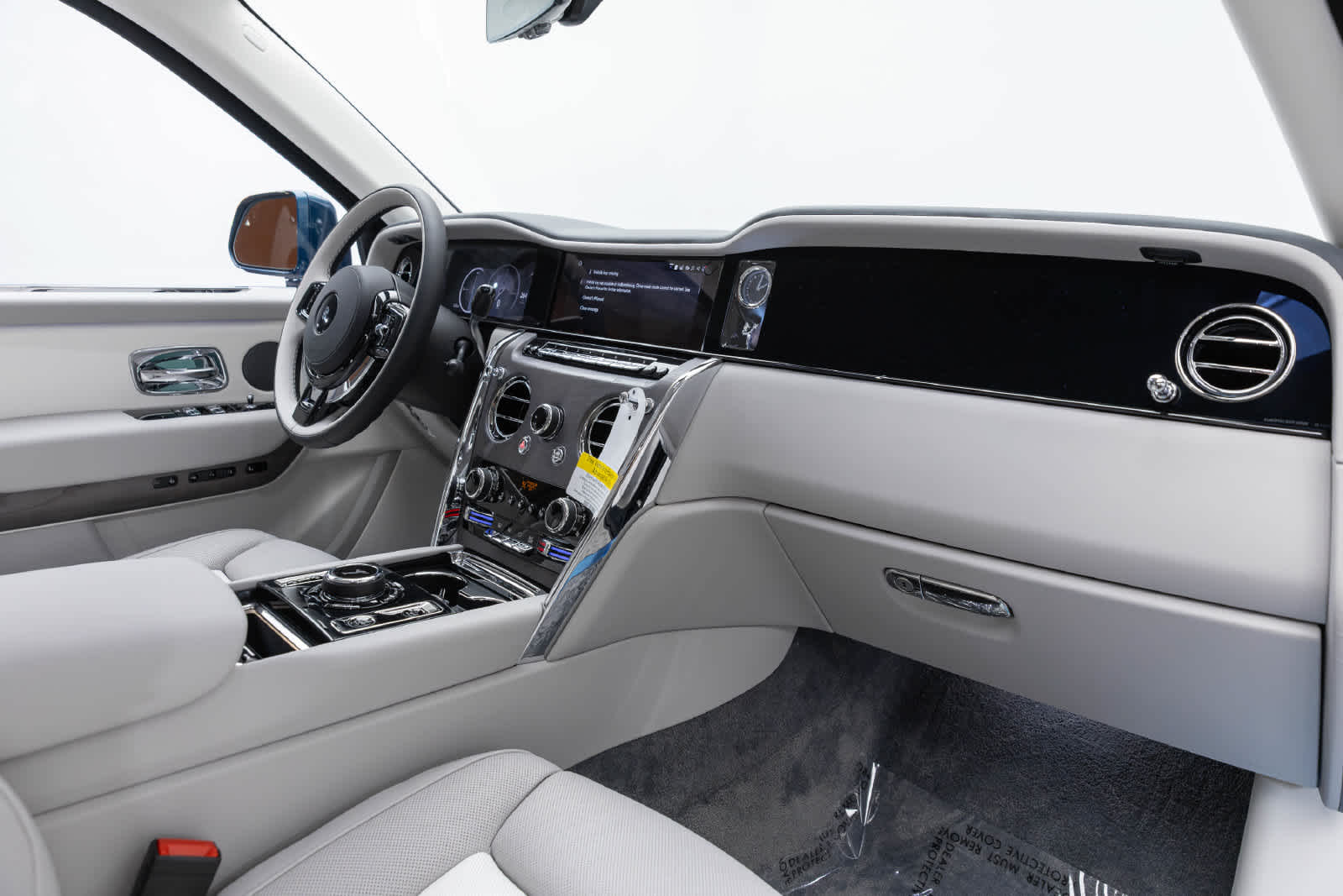 2027 Rolls-Royce Cullinan 