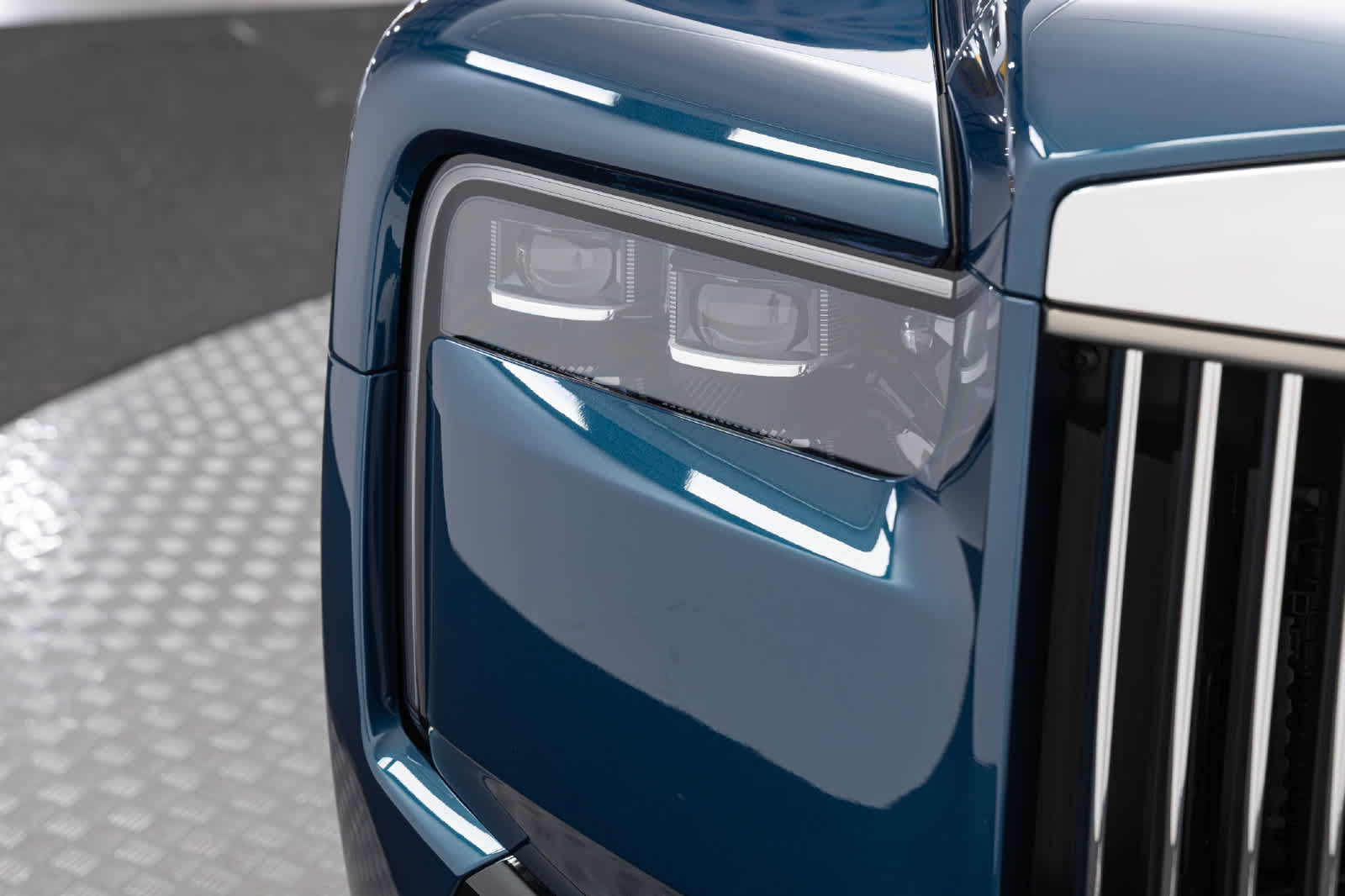 2027 Rolls-Royce Cullinan 