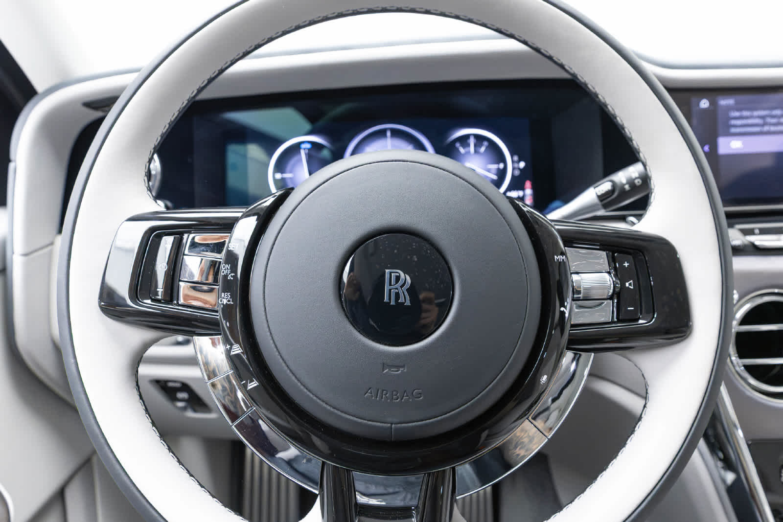 2027 Rolls-Royce Cullinan 