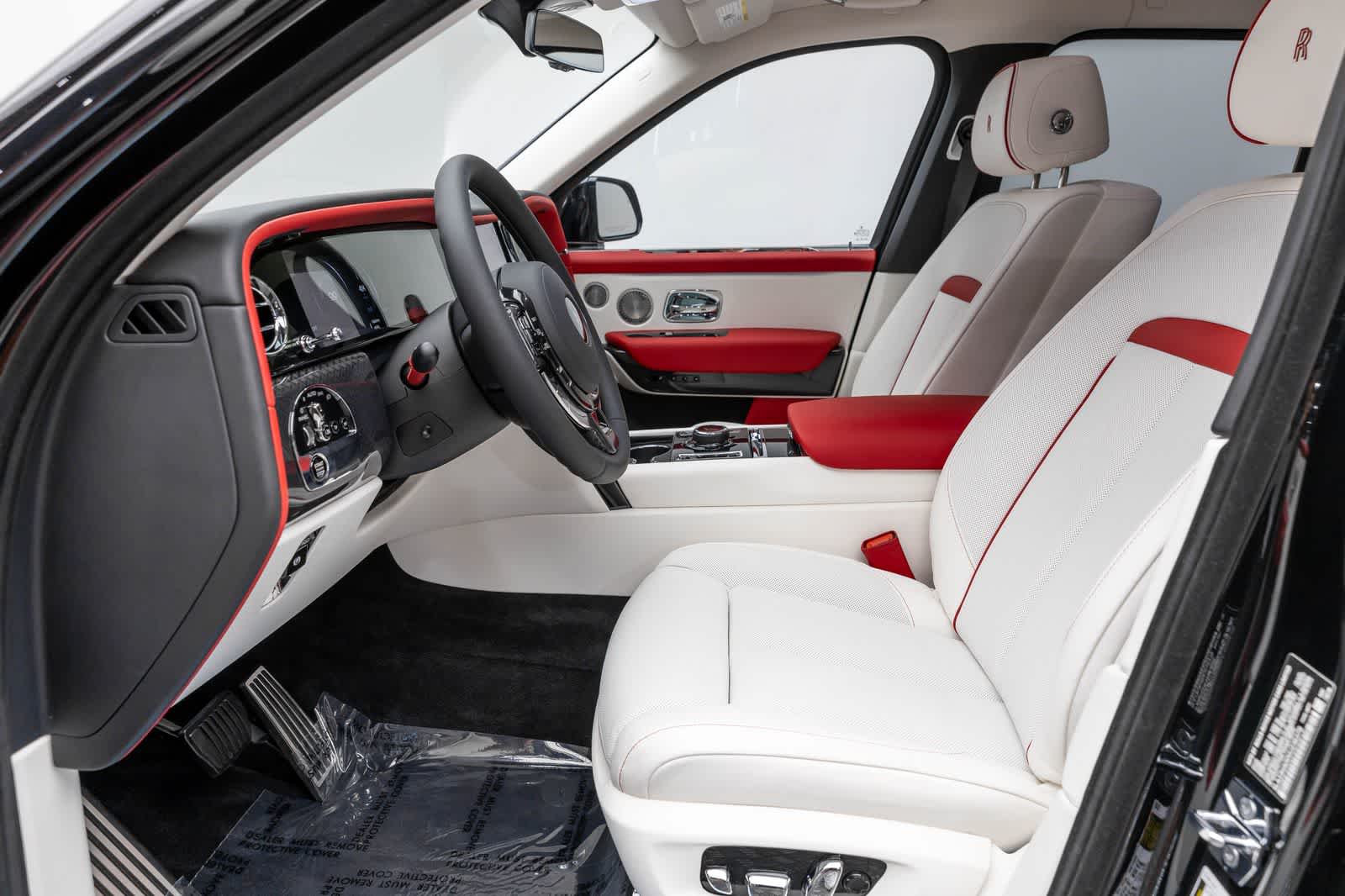 2027 Rolls-Royce Cullinan Black Badge