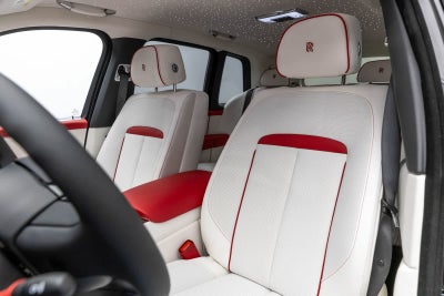 2027 Rolls-Royce Cullinan Black Badge