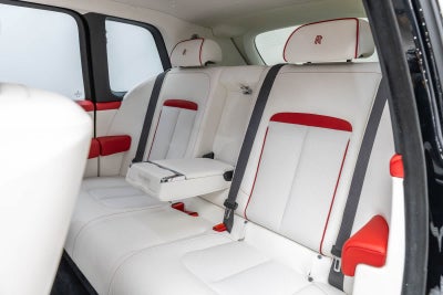 2027 Rolls-Royce Cullinan Black Badge