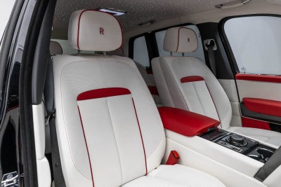 2027 Rolls-Royce Cullinan Black Badge