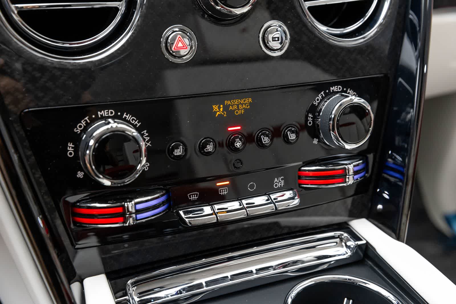 2027 Rolls-Royce Cullinan Black Badge