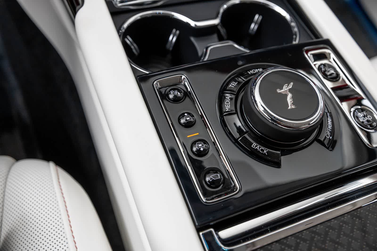 2027 Rolls-Royce Cullinan Black Badge