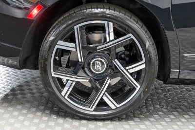 2027 Rolls-Royce Cullinan Black Badge