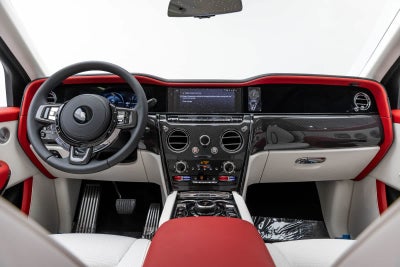 2027 Rolls-Royce Cullinan Black Badge