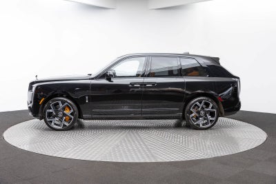 2027 Rolls-Royce Cullinan Black Badge