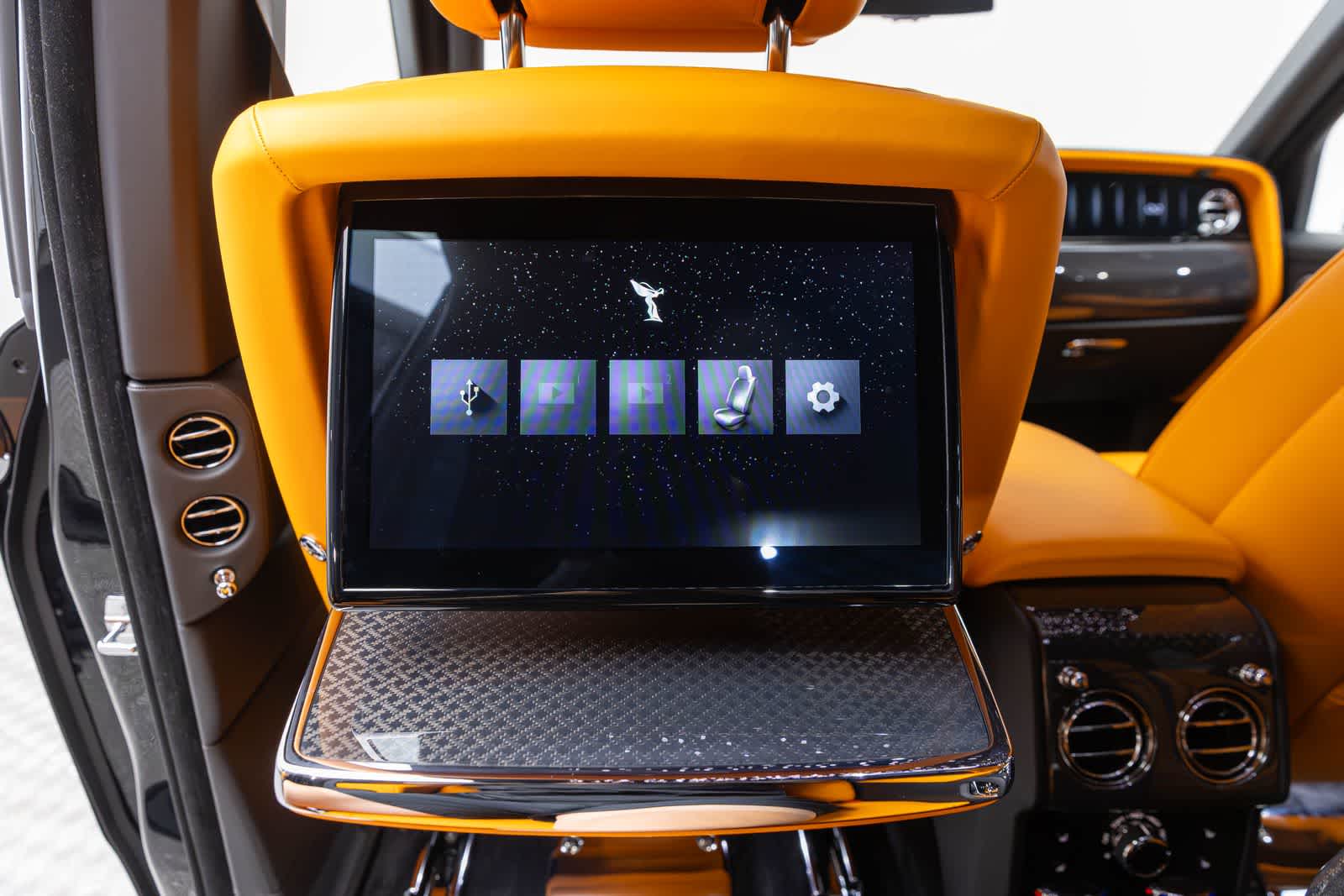 2027 Rolls-Royce Cullinan Black Badge
