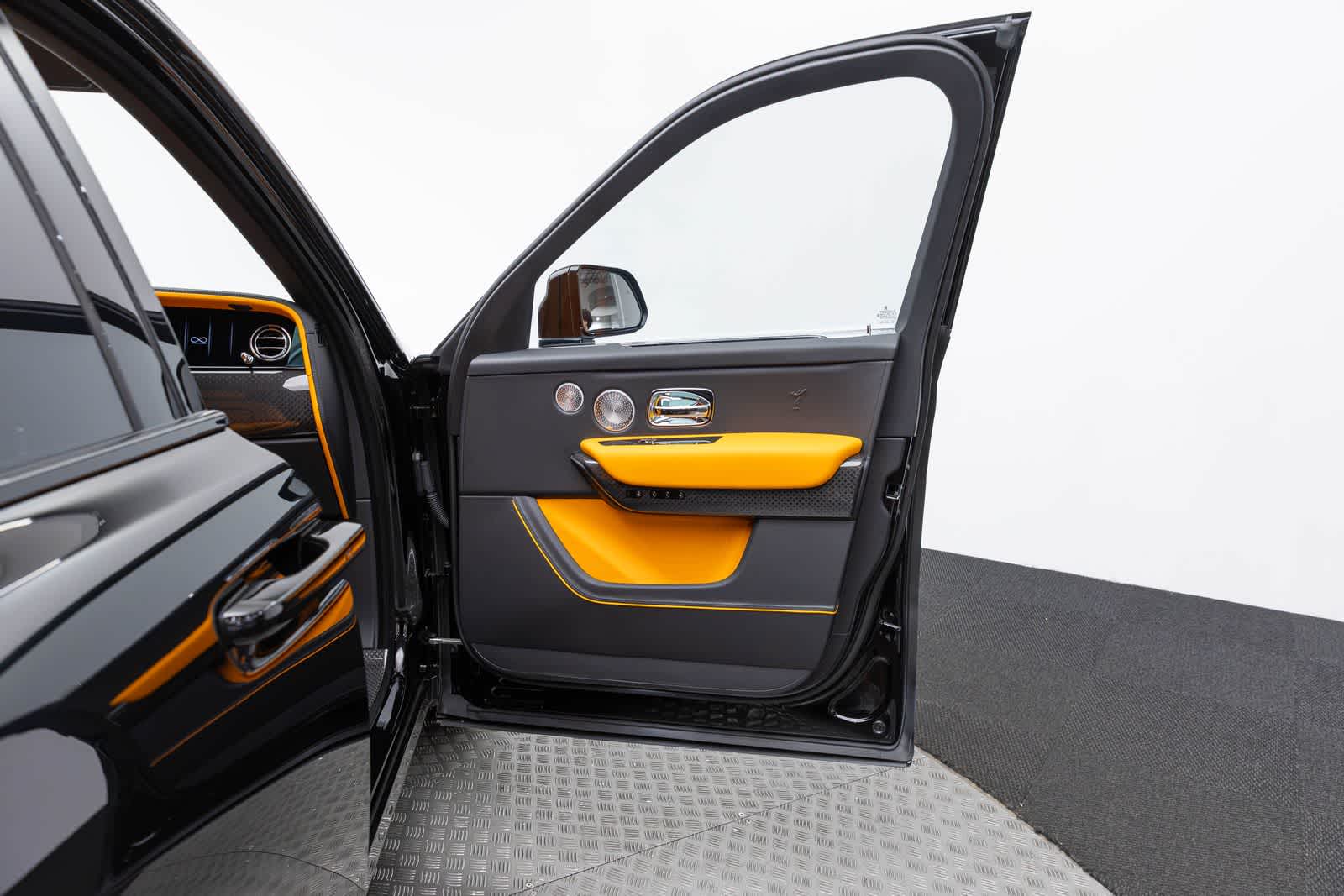 2027 Rolls-Royce Cullinan Black Badge
