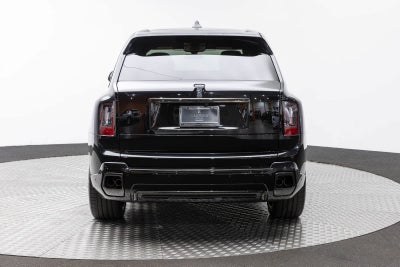 2027 Rolls-Royce Cullinan Black Badge