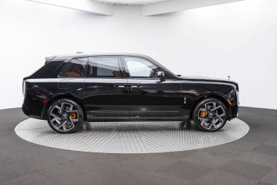 2027 Rolls-Royce Cullinan Black Badge