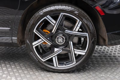 2027 Rolls-Royce Cullinan Black Badge