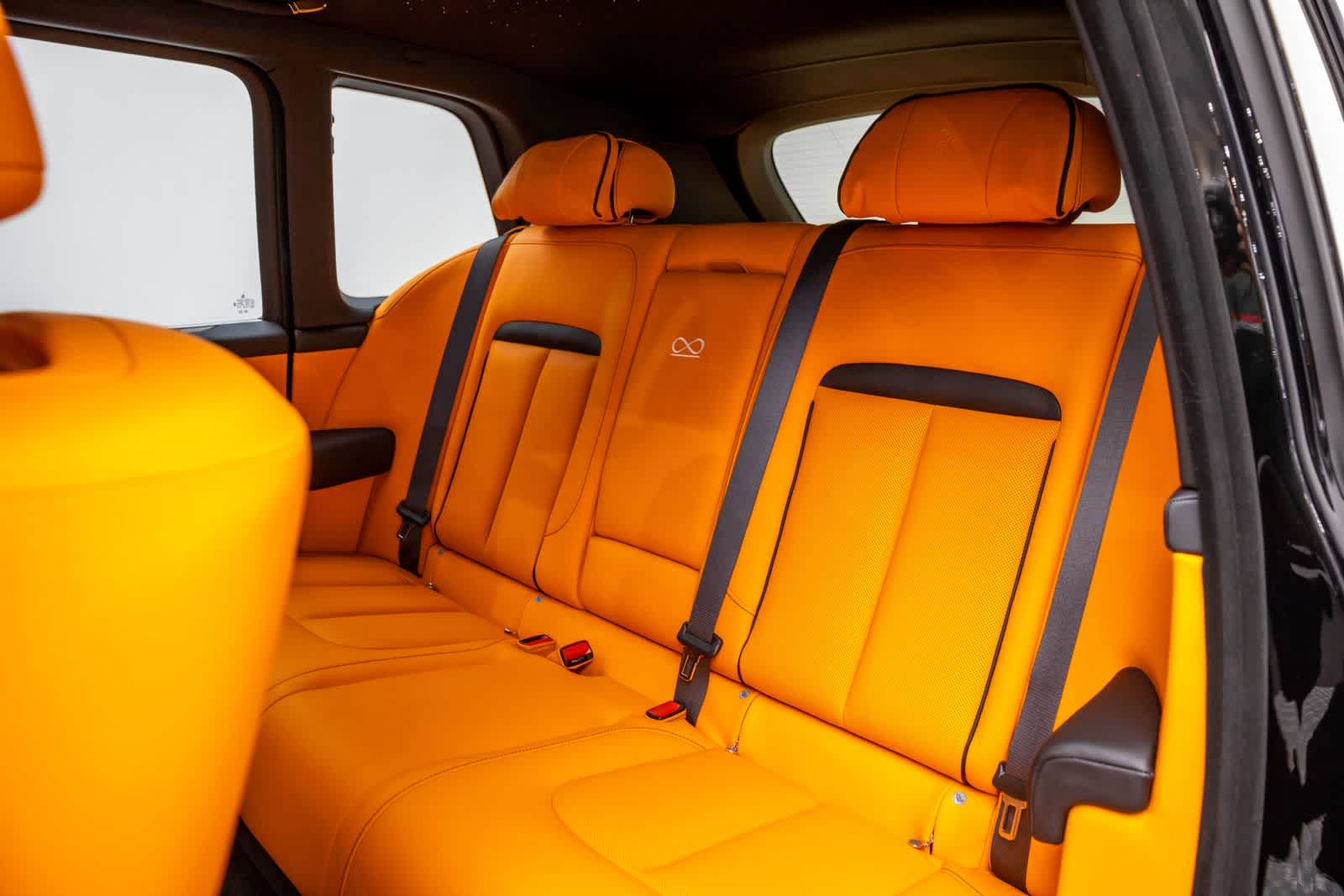 2027 Rolls-Royce Cullinan Black Badge