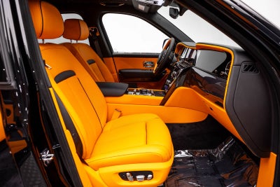 2027 Rolls-Royce Cullinan Black Badge