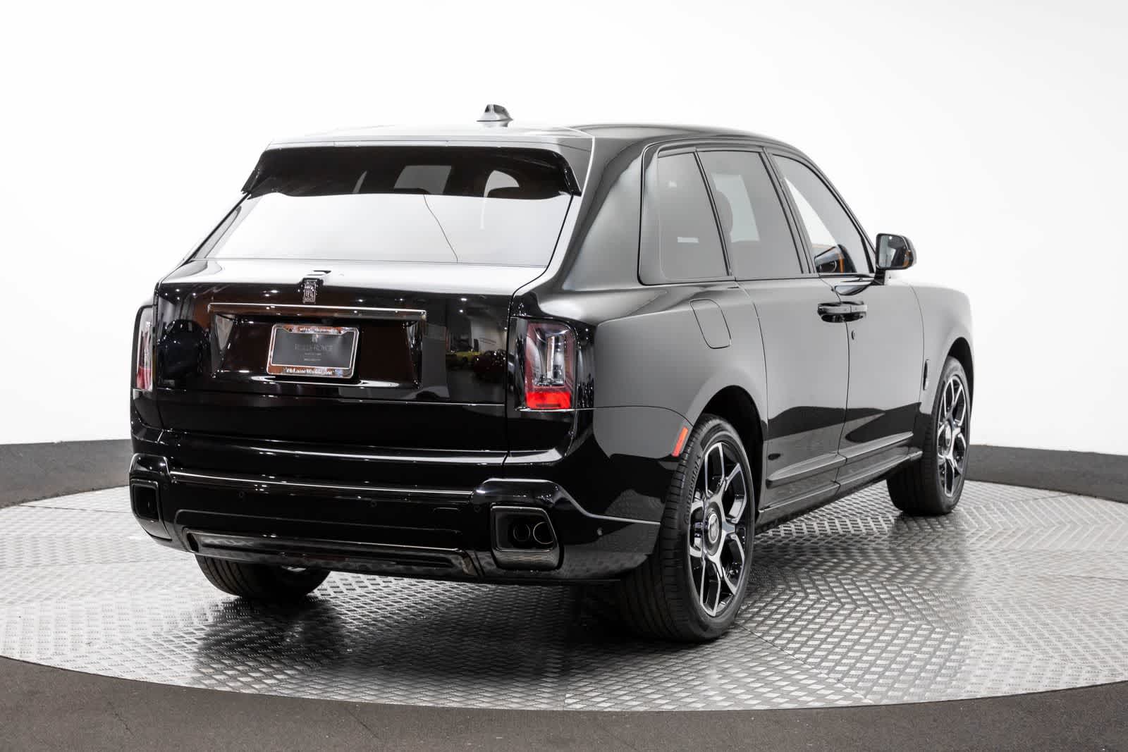 2027 Rolls-Royce Cullinan Black Badge