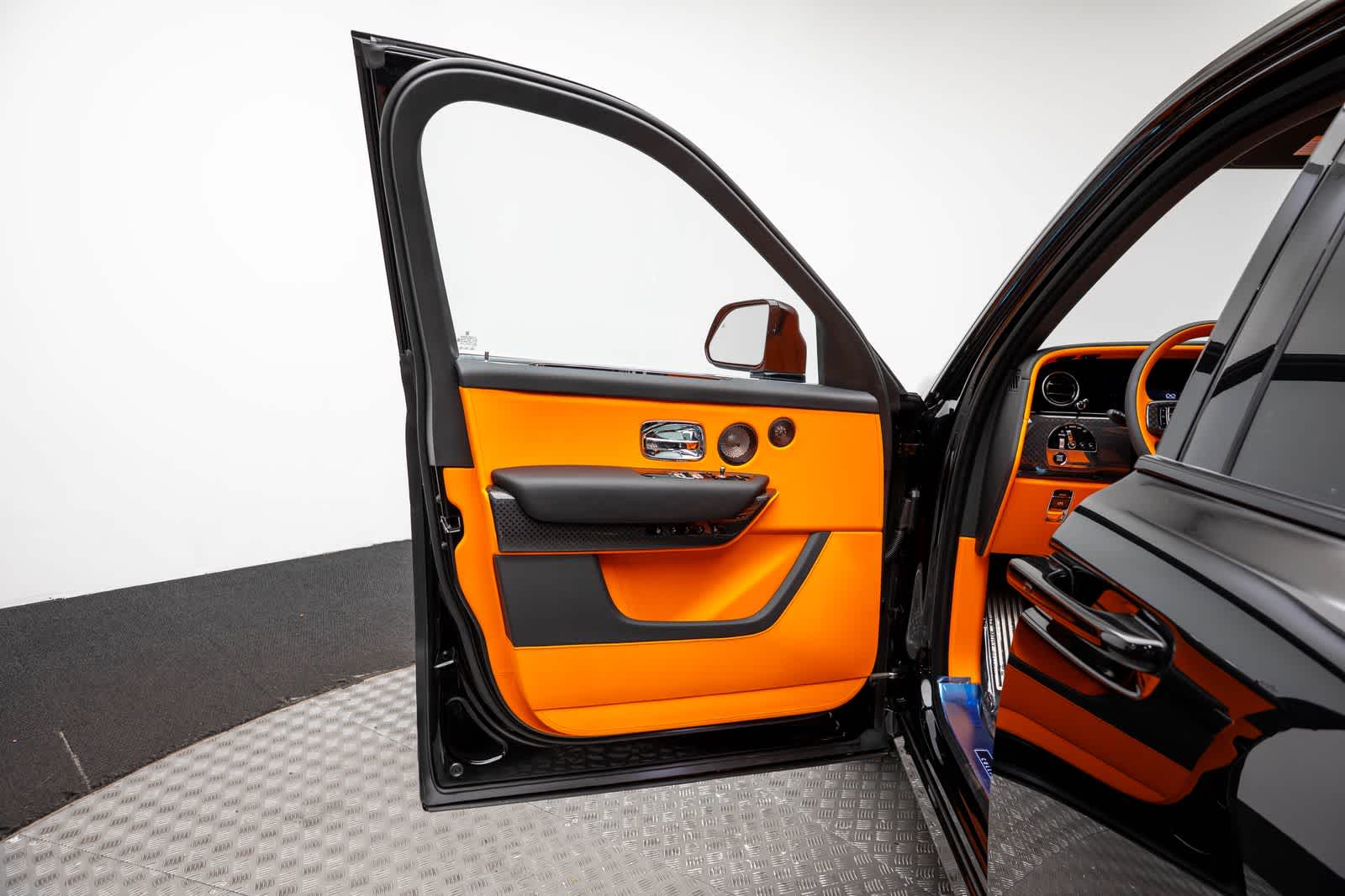 2027 Rolls-Royce Cullinan Black Badge