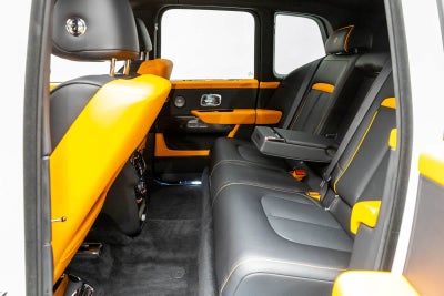 2027 Rolls-Royce Cullinan Black Badge