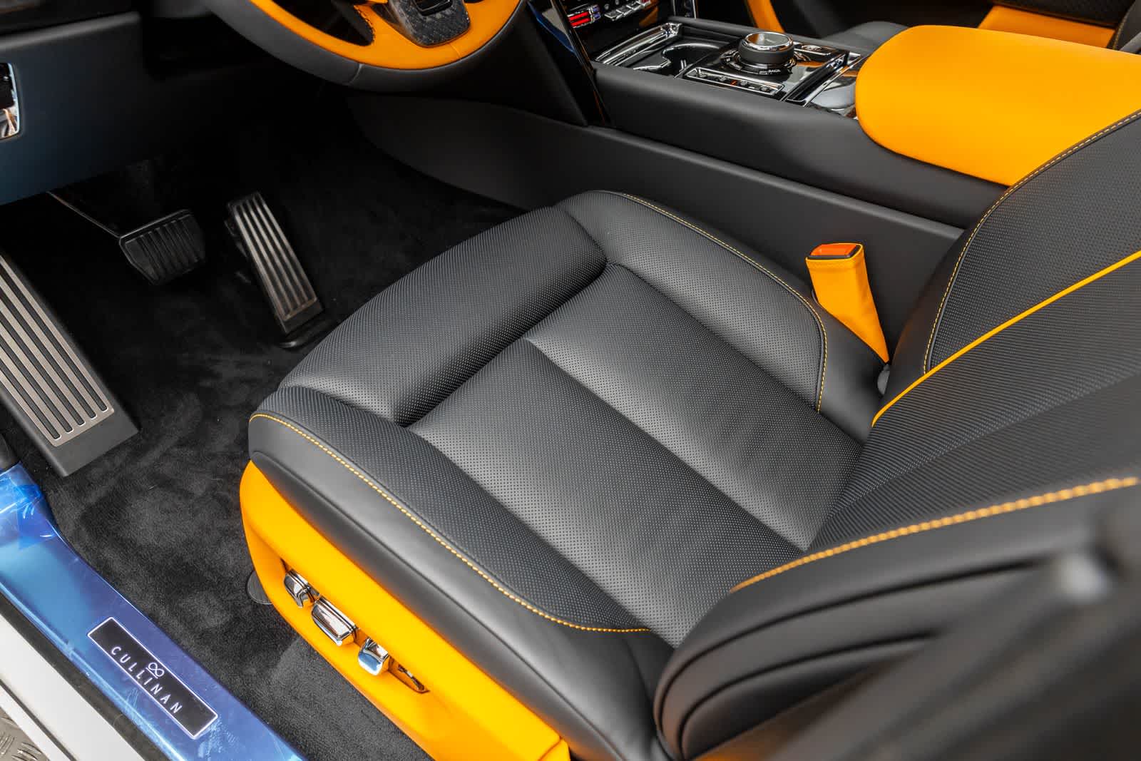 2027 Rolls-Royce Cullinan Black Badge