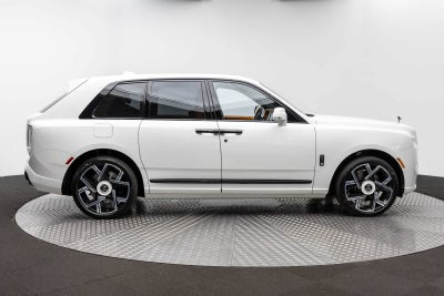 2027 Rolls-Royce Cullinan Black Badge