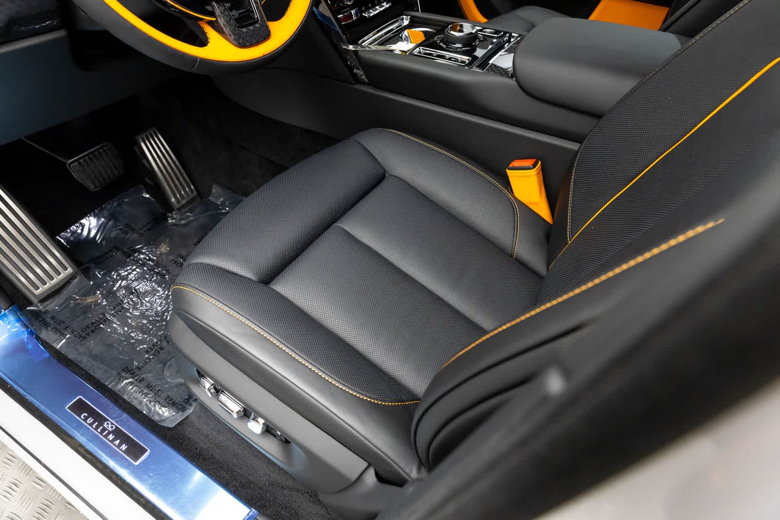 2026 Rolls-Royce Cullinan Black Badge