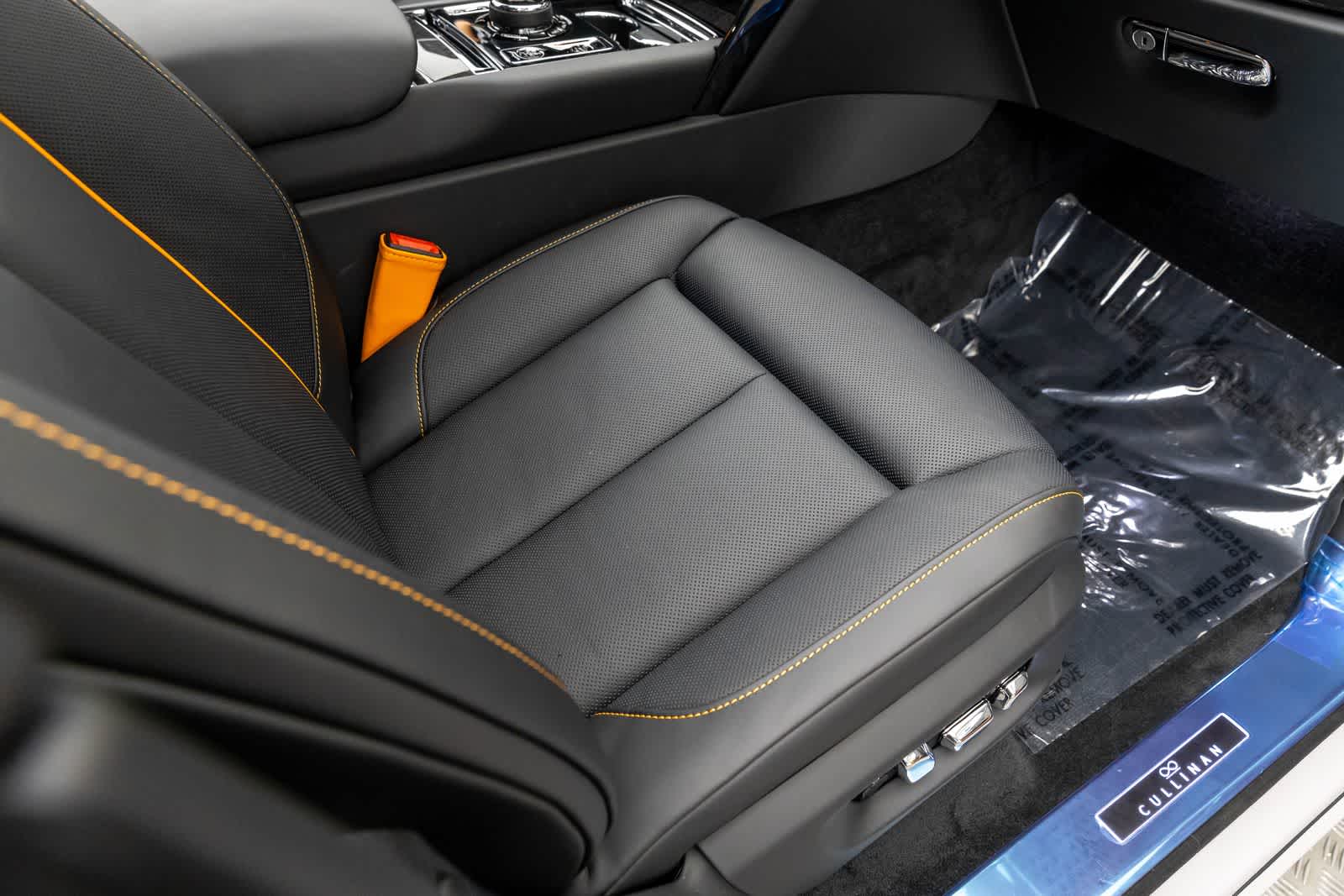 2026 Rolls-Royce Cullinan Black Badge